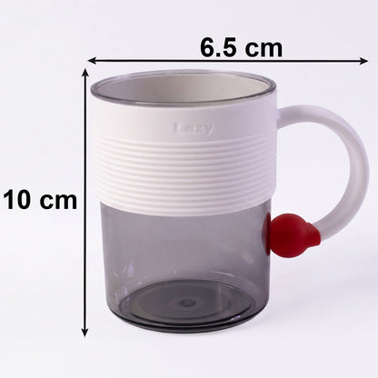 Detailed size guide for the transparent plastic coffee mug.